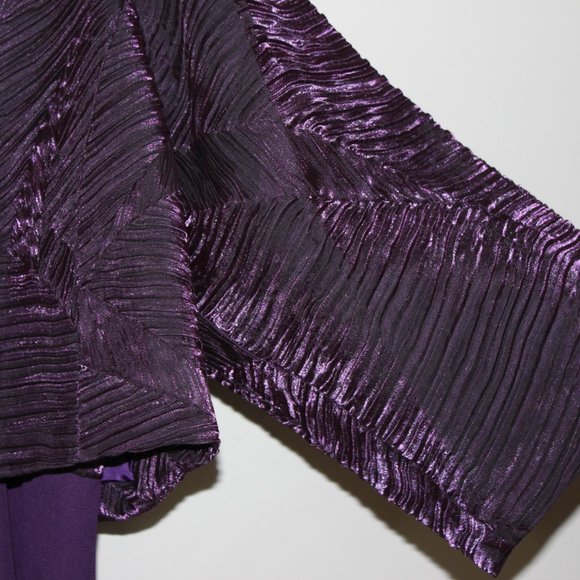 Will you be attending a fall wedding this year ? - Picture 7 of 11